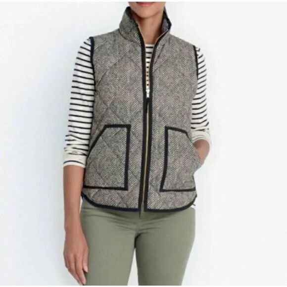 J Crew Vest Ladies‎ Medium Gray Herringbone Puffer Down Filled - Picture 3 of 7
